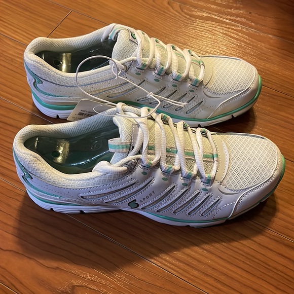 Sport by Skechers ~ Size 10 - Picture 4 of 11